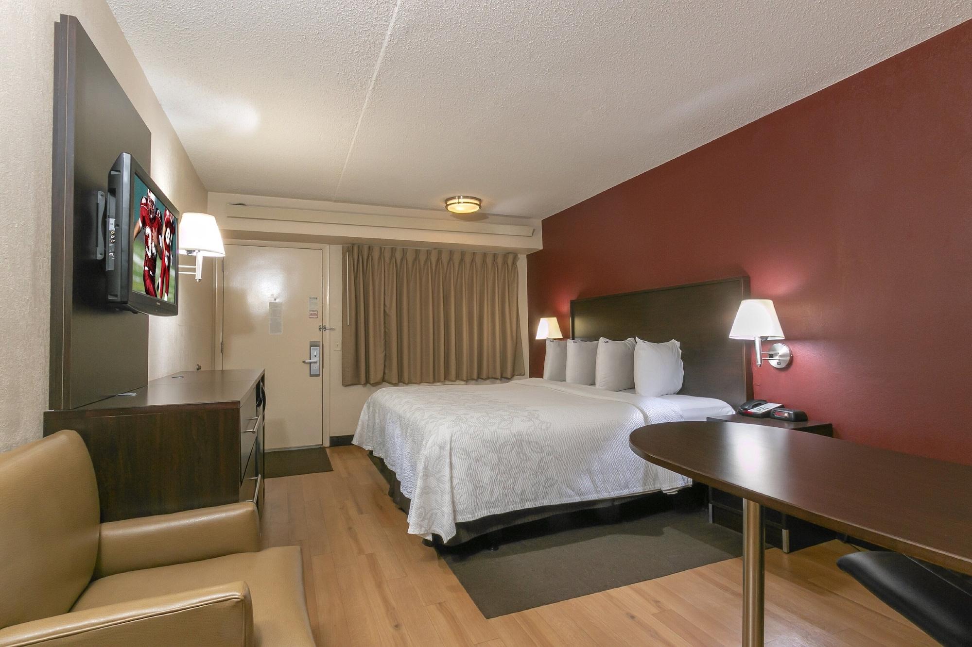 Red Roof Inn Plus+ Pittsburgh East - Monroeville Extérieur photo